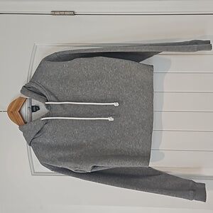 NWOT Wild Fable Grey Cropped Hoodie